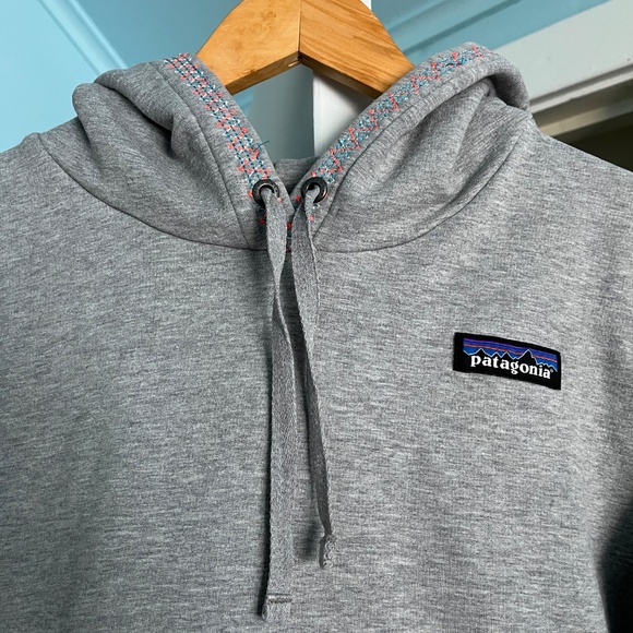 Patagonia Ladies Organic Cotton Hoodie, Heather Grey with stitching. as - Picture 2 of 8